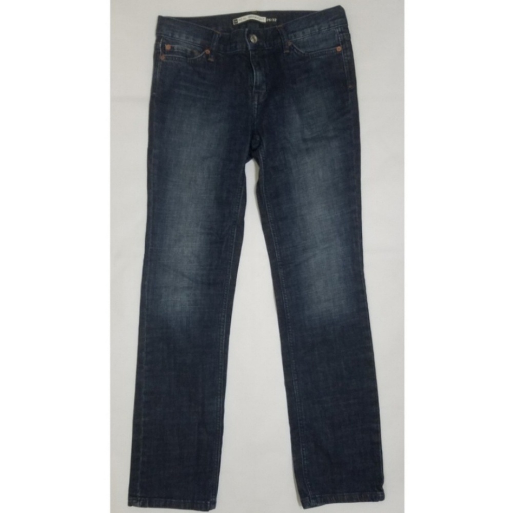 GAP Straight Jean 26